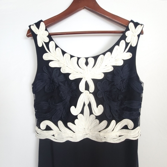 NWT FRANK LYMAN EMBROYDERED MAXI  BACK ZIP SLEEVELESS LINED US6 NAVY IVORY GOWN - Picture 8 of 10